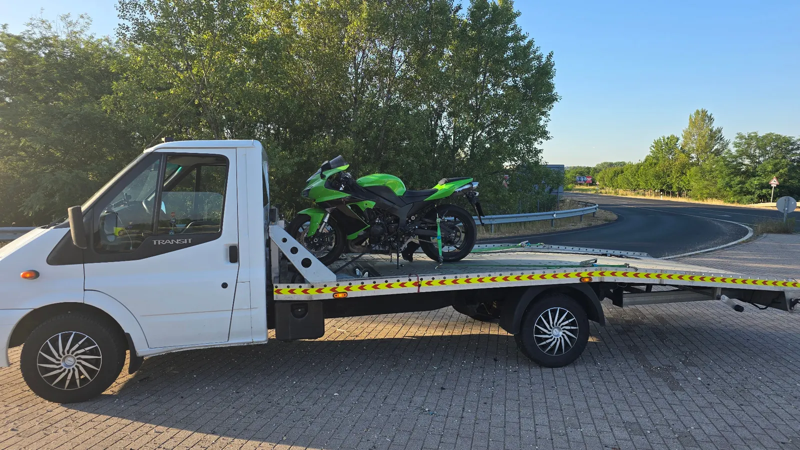 Kawasaki sportmotor – Nagytarcsa