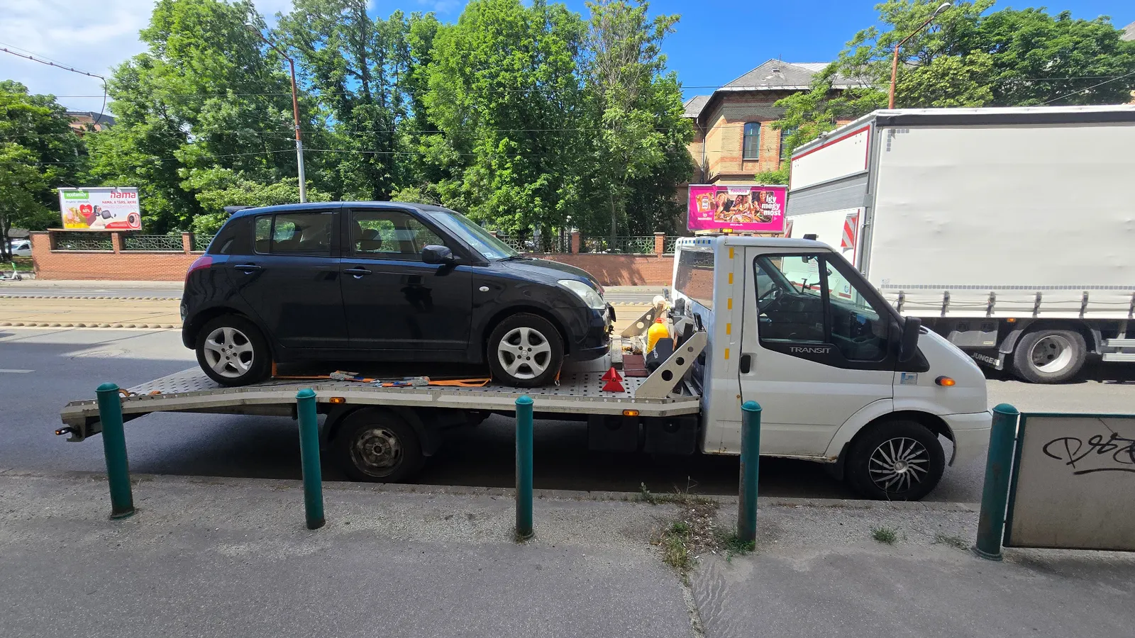 Sérült Suzuki Swift autószállítása Budapestről Gödöllőre