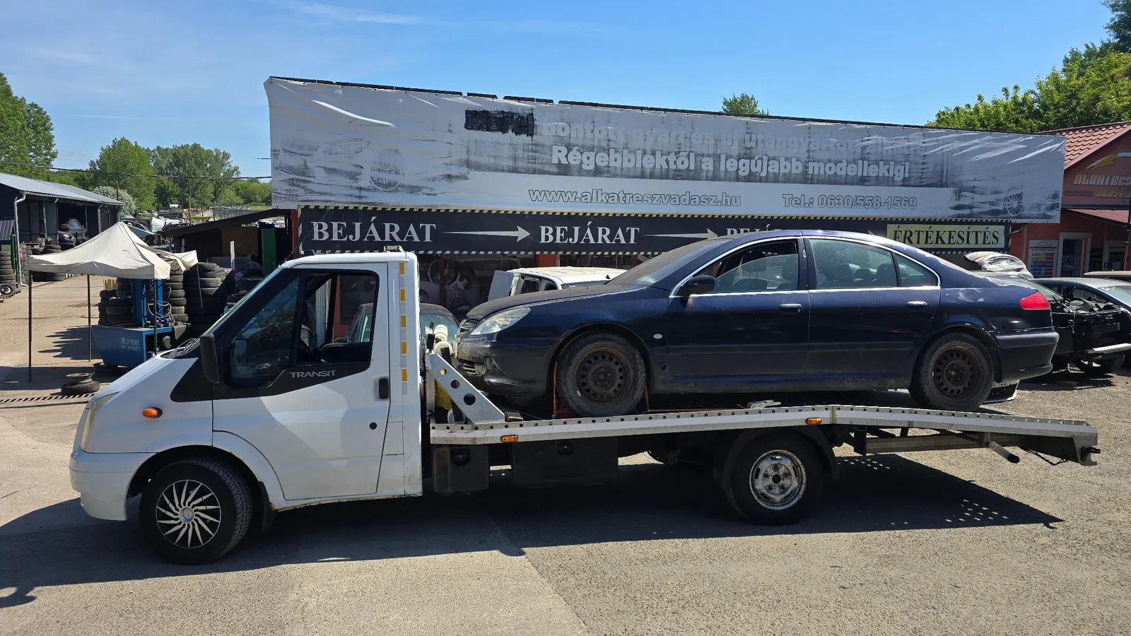 Peugeot 607 autószállítása Szadáról az őrbottyáni autóbontóba